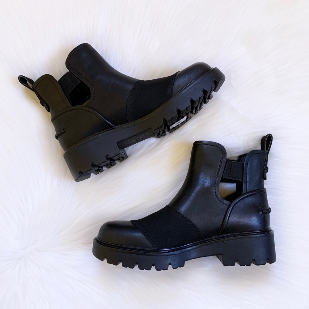 UGG Stockton Black Leather Ankle Boots - Picture 5 of 8